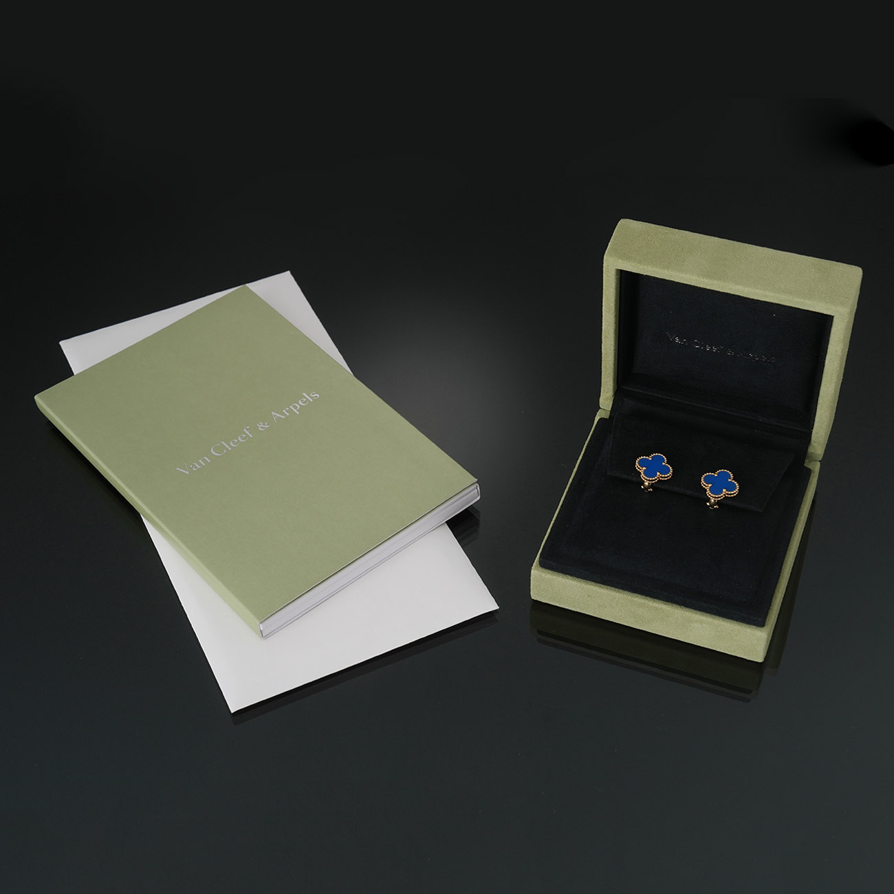 VAN CLEEF & ARPELS(USED)반클리프 빈티지 알함브라 이어링 아게이트
